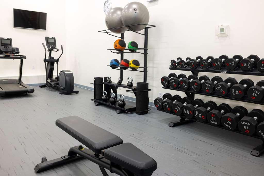 ホテル Doubletree By Hilton Calgary North 設備 写真